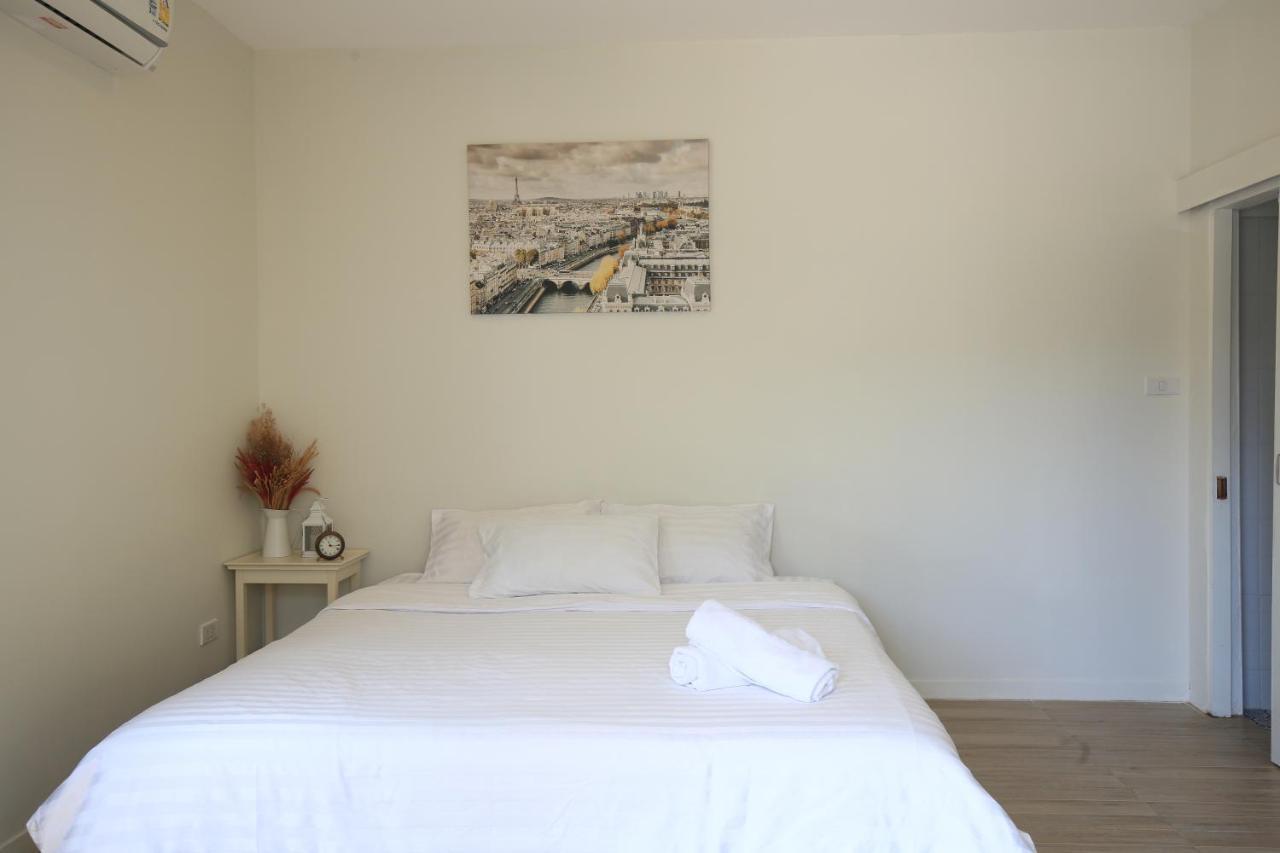 Appartement Day Off House Chiang Mai Near Walking Street Extérieur photo