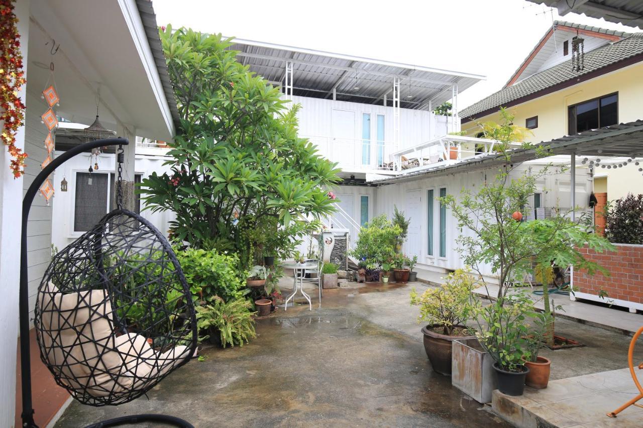 Appartement Day Off House Chiang Mai Near Walking Street Extérieur photo