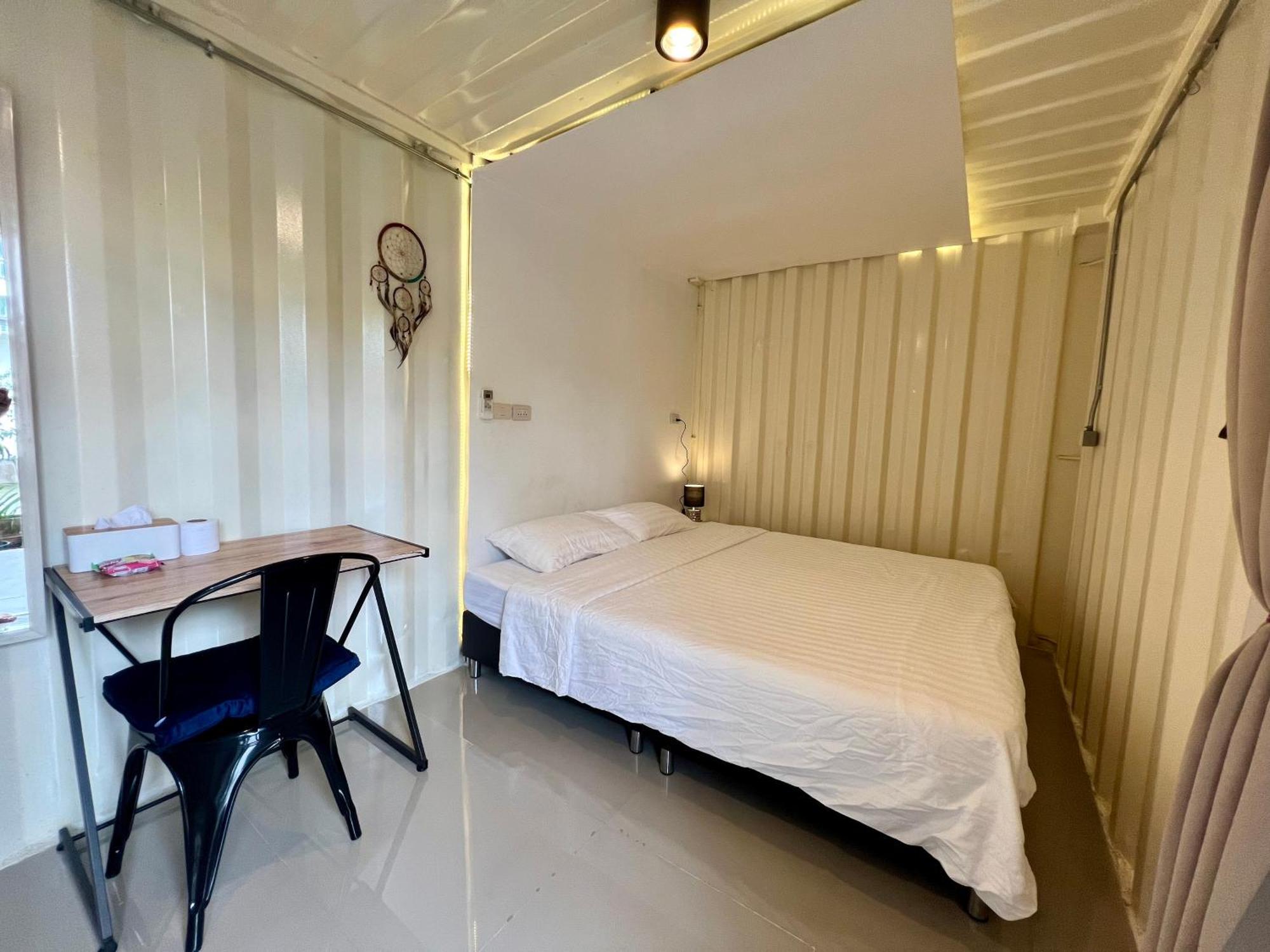 Appartement Day Off House Chiang Mai Near Walking Street Extérieur photo
